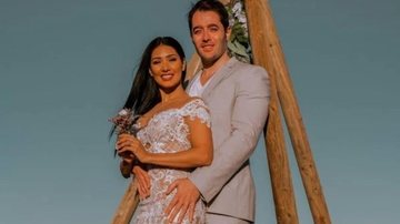 Imagem Simaria anuncia fim do casamento com Vicente Escrig!