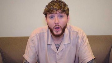 Imagem James Arthur, cantor de música do ‘O Tempo Não Para’, se surpreende com covers de fãs