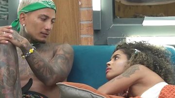 Imagem Confira casais que entraram em reality e saíram solteiros