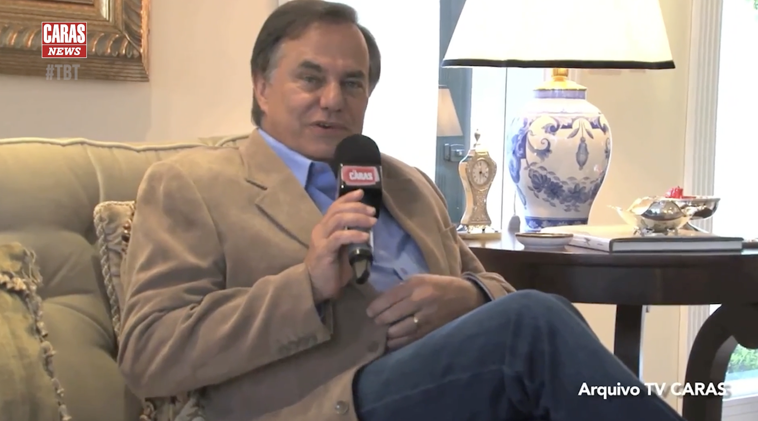 Ronnie Von abre sua casa