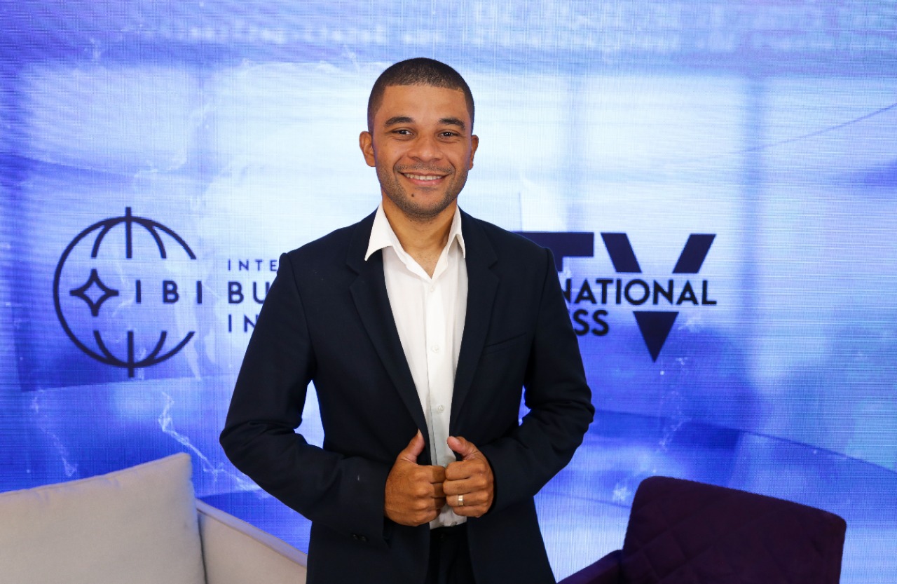 IBTV recebe CEOs de empresas e ex-participante de reality show